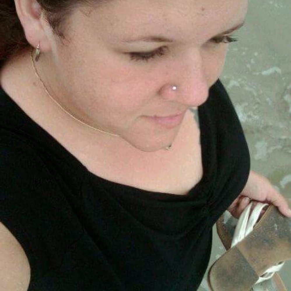 Meet your Posher, Denise